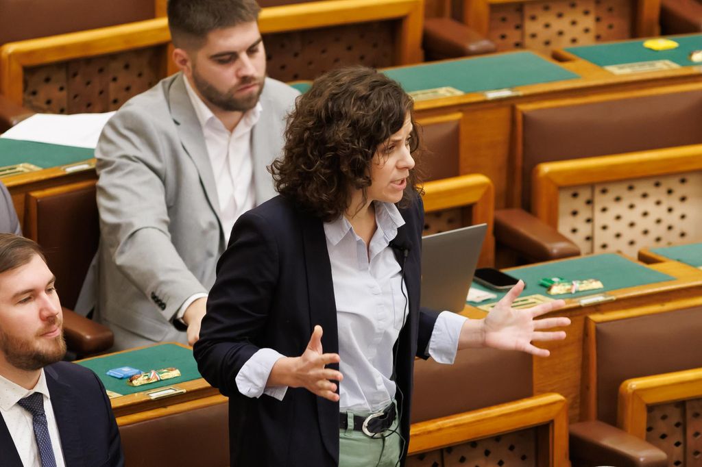 20231213 -- Parlament, plenáris ülés, Orosz Anna // fotó: Hatlaczki Balázs