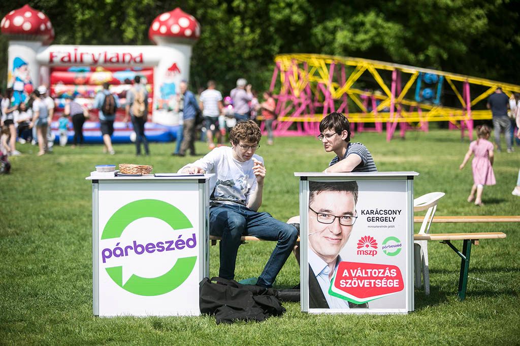 Az ellenállást nem lehet feladni,az  MSZP Budapesti majálisán jártunk. Fotó: Horváth Péter Gyula