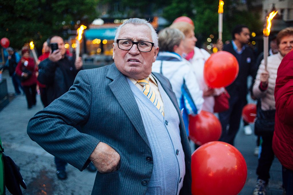 MSZP és a Párbeszéd fáklyás felvonulása 17-HPGy