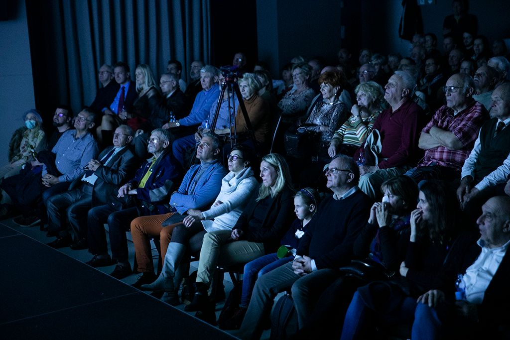 Az Öreg Filmbemutató 14-HPGy