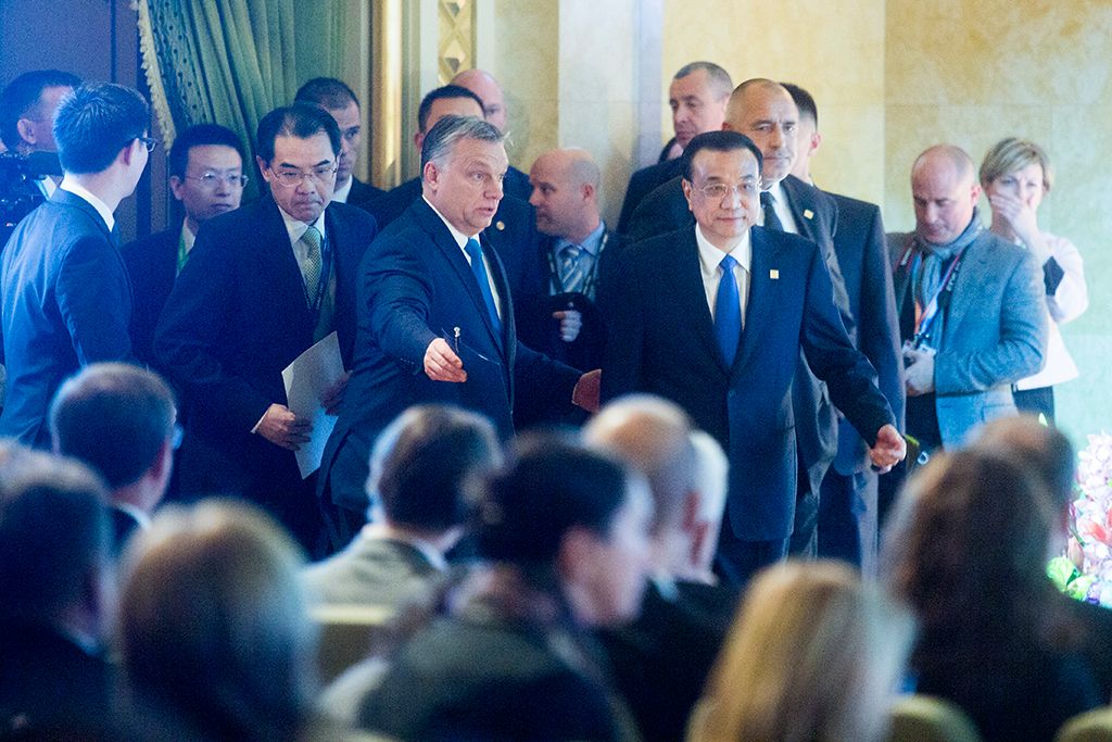 Li Ko-csiang kínai  és Orbán Viktor magyar miniszterelnök a Kína-Kelet-Közép-Európa (KKE) csúcstalálkozón Fotó: Horváth Péter Gyula