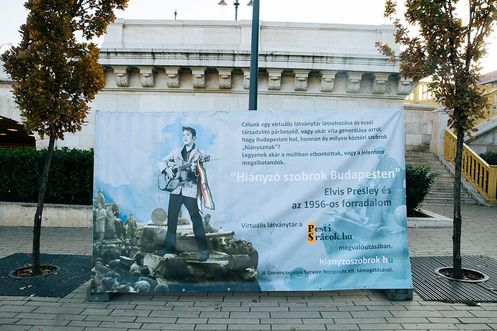 Hiányzó szobrok Elvis Presley tér Elvis és az 56-os adománygyűjtés Fotó: Horváth Péter Gyula