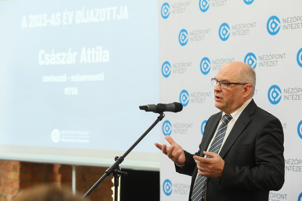 20230309 Budapest -- Császár Attila kapta a Jótollú Magyar
