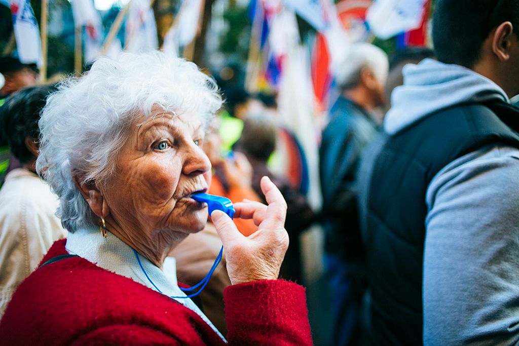 Szakszervezetek demonstrációja a Cafeteria visszaállításáért a Magyar Nemzeti Bank székháza előtt, a Szabadság téren 2018. november 6-án. Fotó: Horváth Péter Gyula / PS