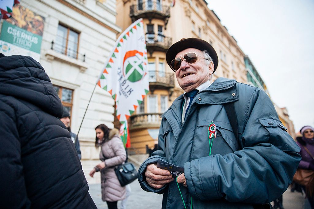 Álljon le az ország 15-HPGy