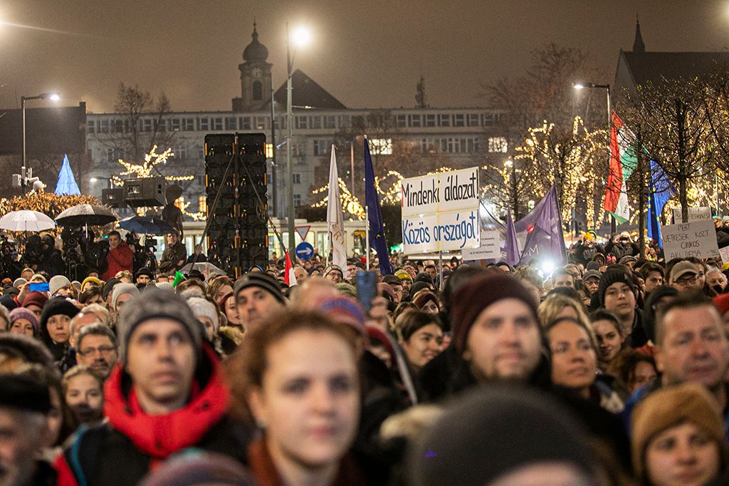 Tüntetés a szabad színházakért a kultúra függetlenségéért 4-HPGy