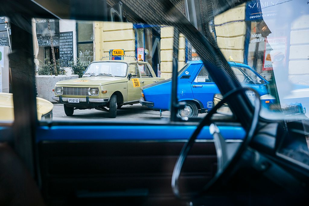 Modellváltás ’89 – „Tetszettünk volna…?” – címmel  október 25-én és 26-án délelőtt 11 órától este 10 óráig történelmi fesztivált rendez a PestiSrácok.hu csapata a Premier Kultcaféban és környékén Fotó: Horváth Péter Gyula