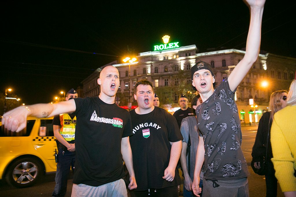 Három részre szakadt a tüntetés utáni aftertüntetés Fotó: Horváth Péter Gyula