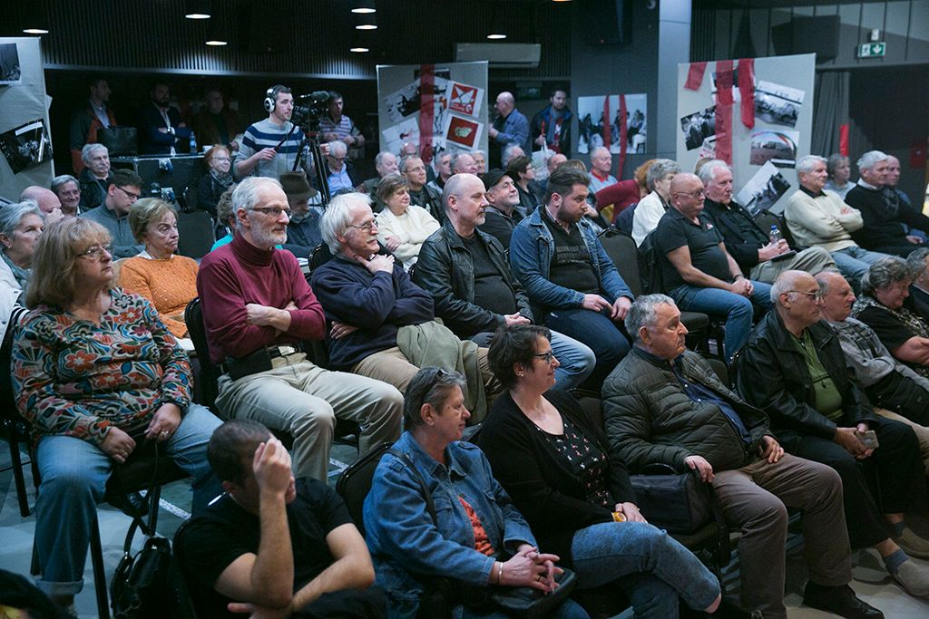 Modellváltás ’89 – „Tetszettünk volna…?” – címmel  október 25-én és 26-án délelőtt 11 órától este 10 óráig történelmi fesztivált rendez a PestiSrácok.hu csapata a Premier Kultcaféban és környékén Fotó: Horváth Péter Gyula