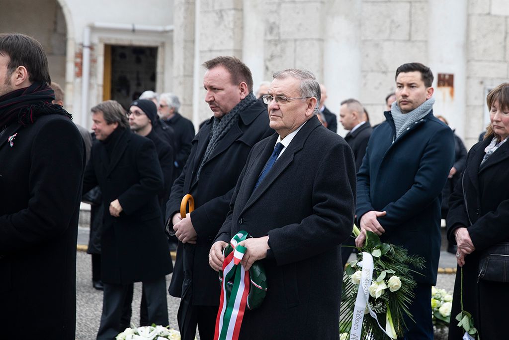 Végső búcsút vettek Balsai István tól 6-HPGy