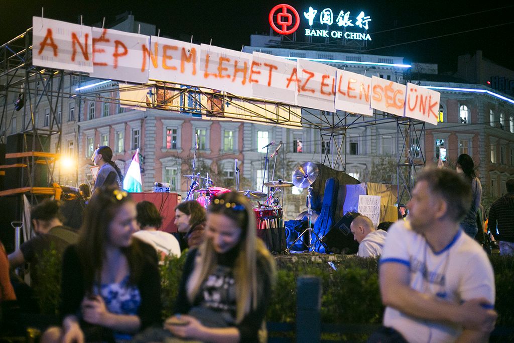 Három részre szakadt a tüntetés utáni aftertüntetés Fotó: Horváth Péter Gyula