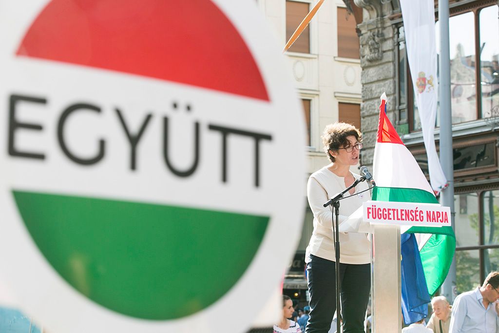Hajdu Nóra a Függetlenség Napja elnevezésű ellenzéki tüntetés Budapesten V. kerületében, a Szabad sajtó úton 2017. augusztus 20-án. Fotó: Horváth Péter GyulaFotó: Horváth Péter Gyula