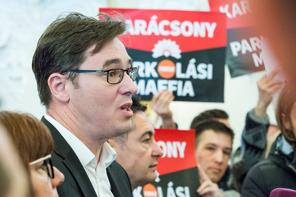 Karácsony Gergely Horváth Csaba és Németh Erzsébet 6-HPGy
