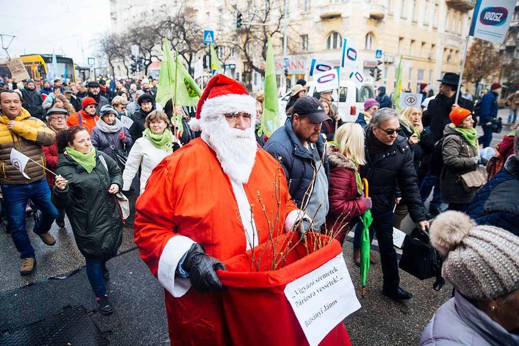 Szakszervezeti Szövetség demonstrációja Budapesten 20-HPGy