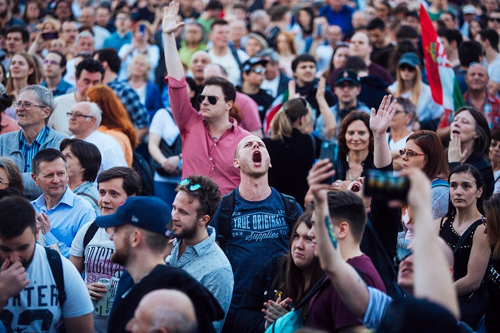A Facebookon meghirdetett, ellenzéki pártok részvételével tartott demonstráció Budapesten Fotó: Horváth Péter Gyula