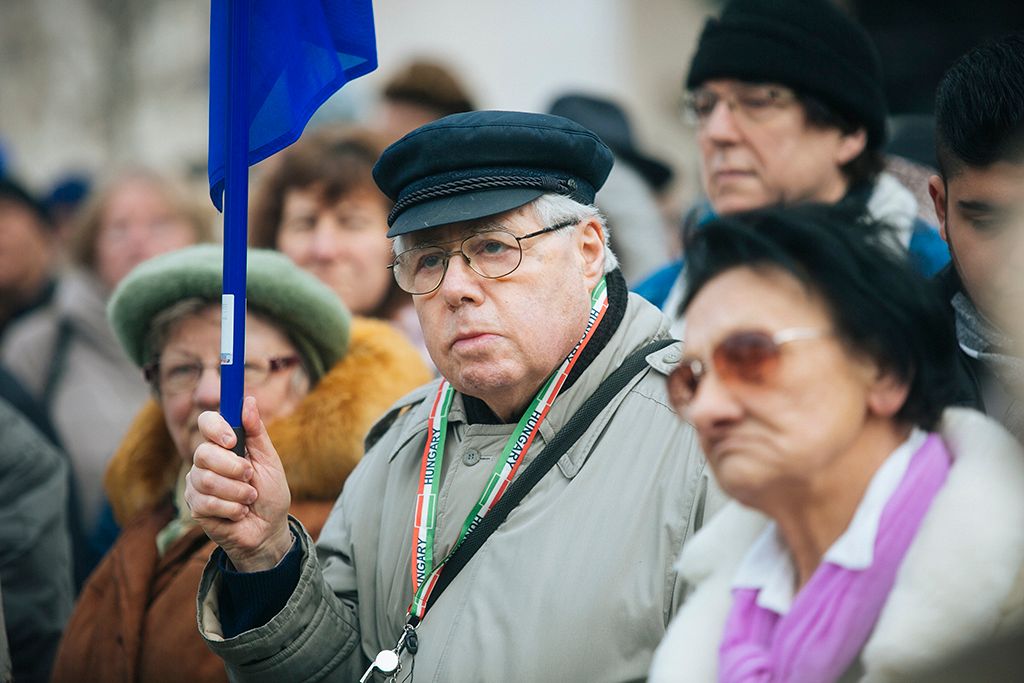 Együtt tüntetett az MSZP és a DK Czeglédy Csabáért a Szabadság téren Fotó :Horváth Péter Gyula