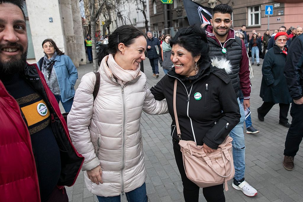 Tüntetés Gyöngyöspata miatt 20-HPGy