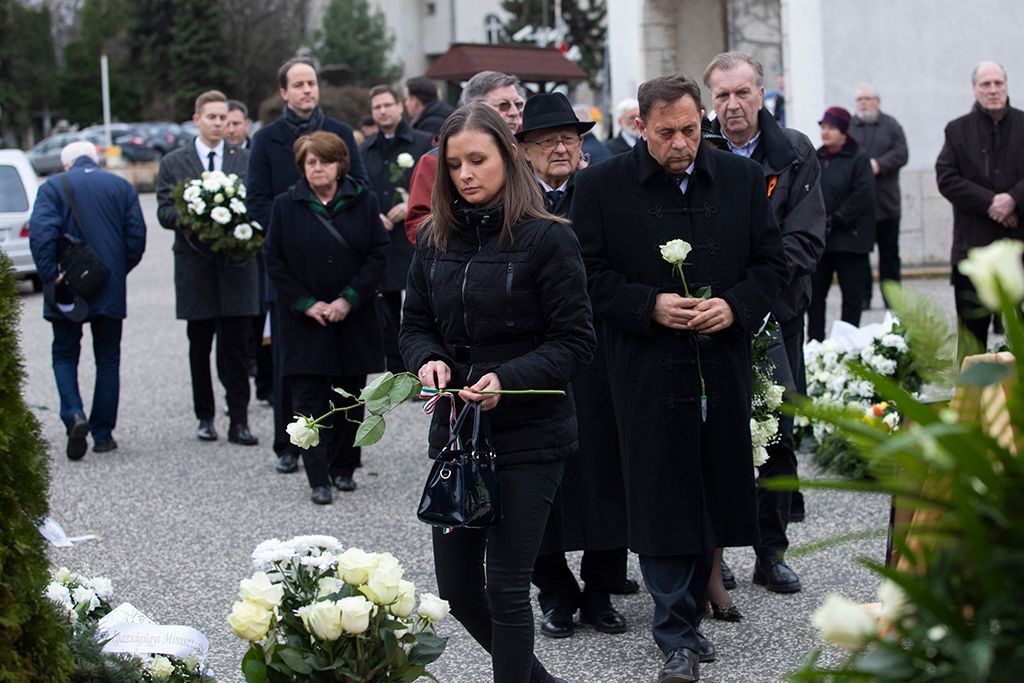 Végső búcsút vettek Balsai István tól 8-HPGy