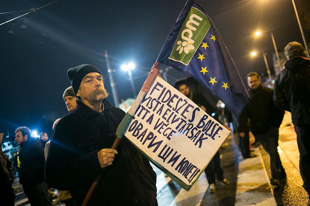 A Jobbik tüntetése a Fidesz székháza előtt Budapesten 2017. december 15-én. Fotó :Horváth Péter Gyula