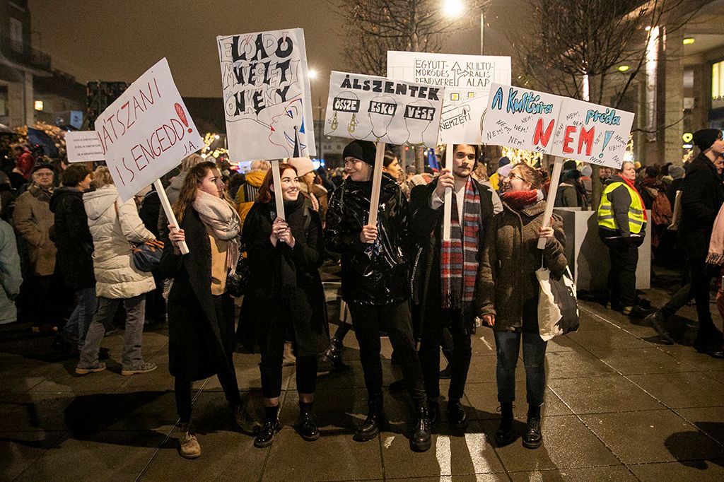 Tüntetés a szabad színházakért a kultúra függetlenségéért 29-HPGy