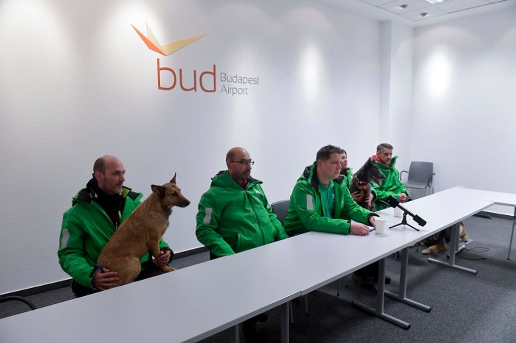 JUHÁSZ Márton; FARKAS Péter; KULCSÁR József; KOVÁCS Ilka; HEGEDÛS Gábor;