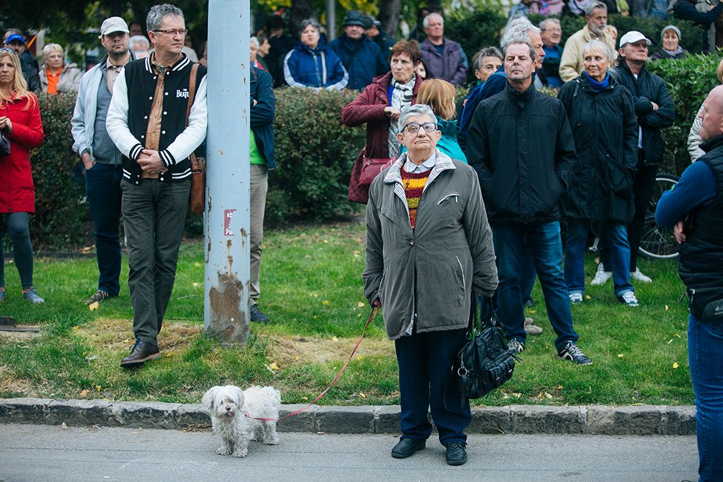 A Közös ellenzéki tüntetés a szabadságért, a korrupció ellen! címmel szervezett demonstráció résztvevői a II. kerületi Bem téren az 1956-os forradalom és szabadságharc kitörésének 62. évfordulóján, 2018. október 23-án.  Fotó: Horváth Péter Gyula