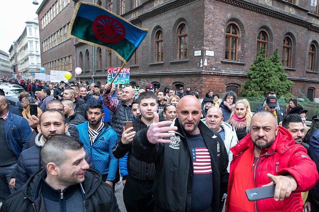 Tüntetés Gyöngyöspata miatt 12-HPGy