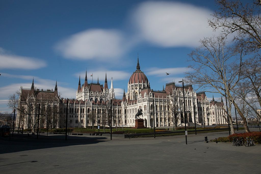 Kossuth Lajos tér Koronavírus Budapest 16-HPGy