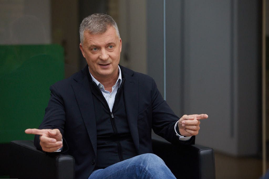20221124 Budapest -- Kubatov Gábor, Lendvay utca // fotó: Hatlaczki Balázs