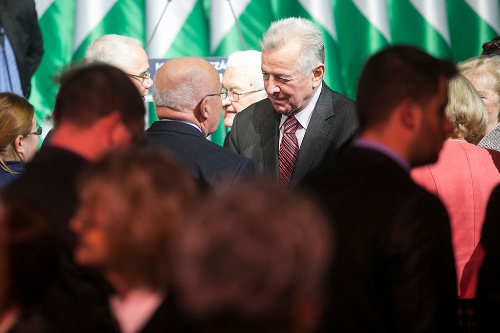Orbán Viktor miniszterelnök hagyományos évértékelő beszédét tartja a Várkert Bazárban 2017. február 10-én. Fotó: Horváth Péter Gyula