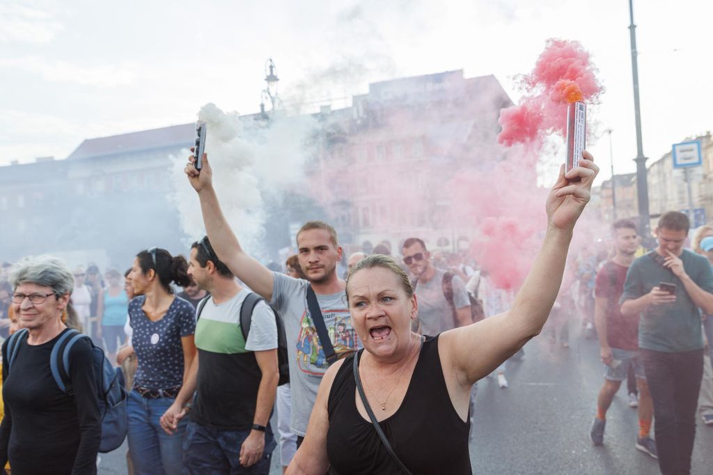 20230915 -- Tanár-diák tüntetés, hídfoglalás // fotó: Hatlaczki Balázs