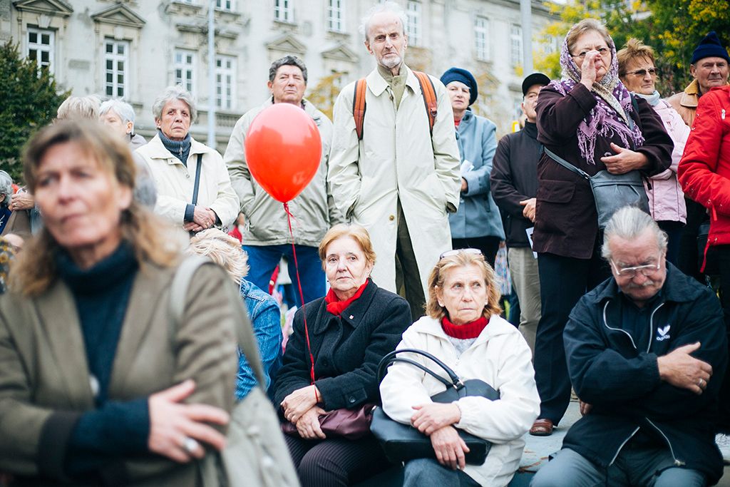 A Közös ellenzéki tüntetés a szabadságért, a korrupció ellen! címmel szervezett demonstráció résztvevői a II. kerületi Bem téren az 1956-os forradalom és szabadságharc kitörésének 62. évfordulóján, 2018. október 23-án.  Fotó: Horváth Péter Gyula