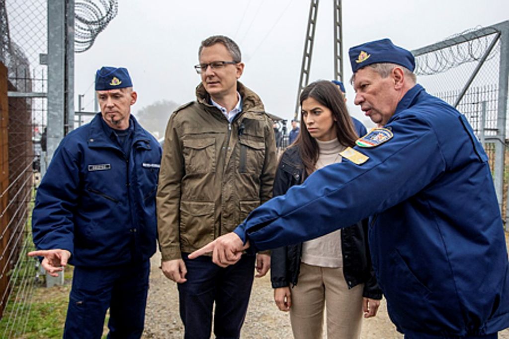 déli határ mti rosta tibor