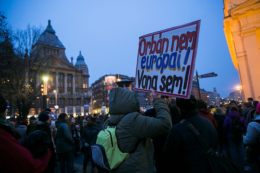 Résztvevők a Váltsunk rendszert közösen az oktatásban címmel meghirdetett diáktüntetésen Budapesten 2018. február 23-án. Fotó: Horváth Péter Gyula