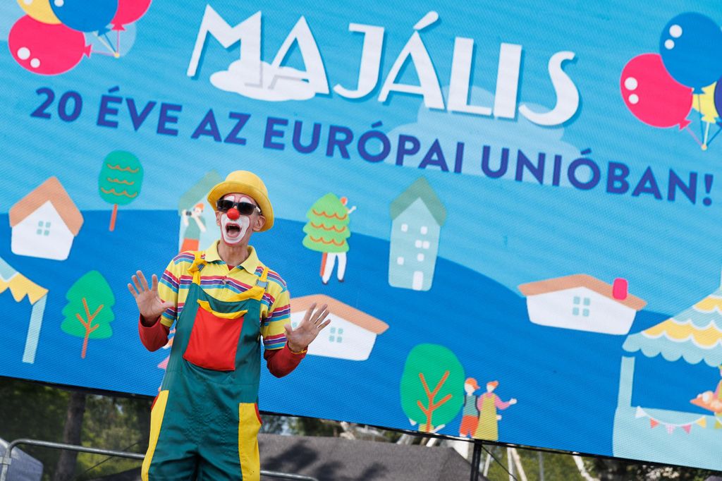20240501 -- Majális a Városligetben, DK bohóc // fotó: Hatlaczki Balázs