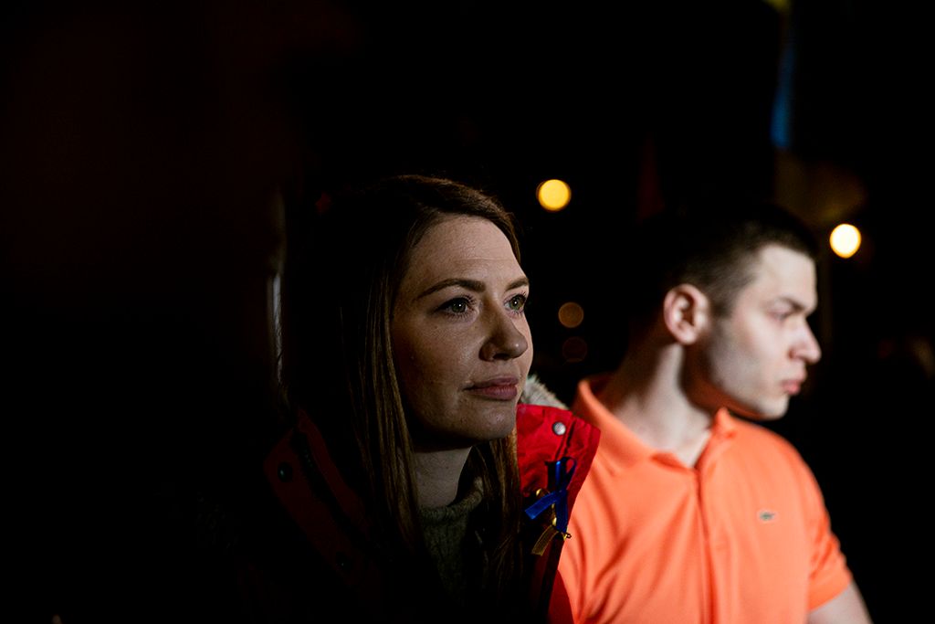 Az orosz nagykövetség előtt tüntetnek Putyin ellen és Ukrajna mellett 18-HPGy