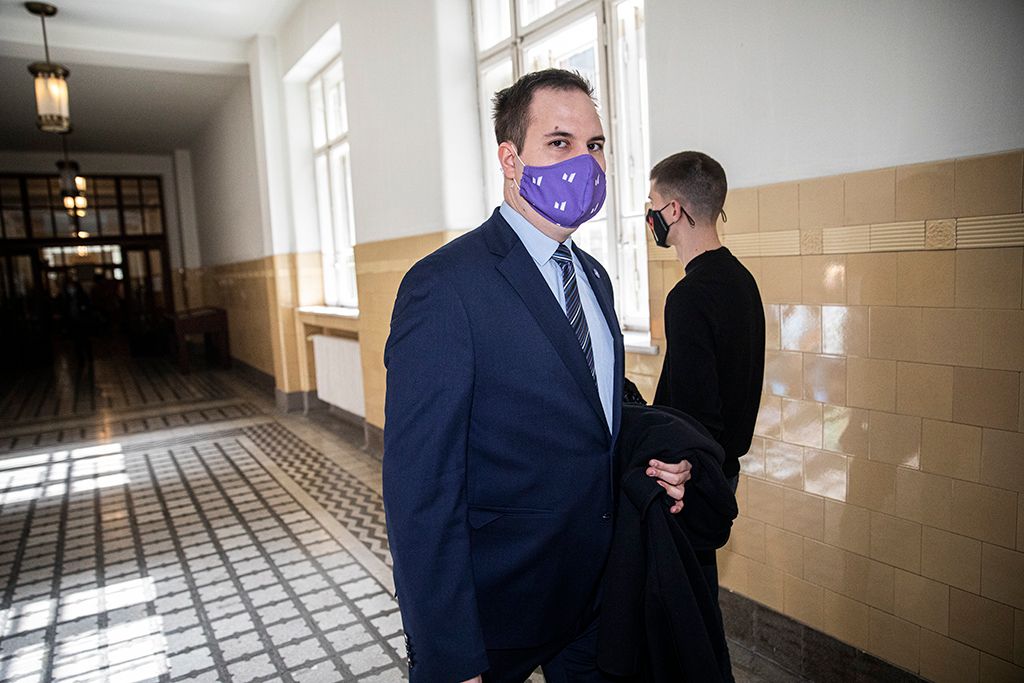Fekete-Győr András és Szarvas Koppány Bendegúz tárgyalás 18-HPGY