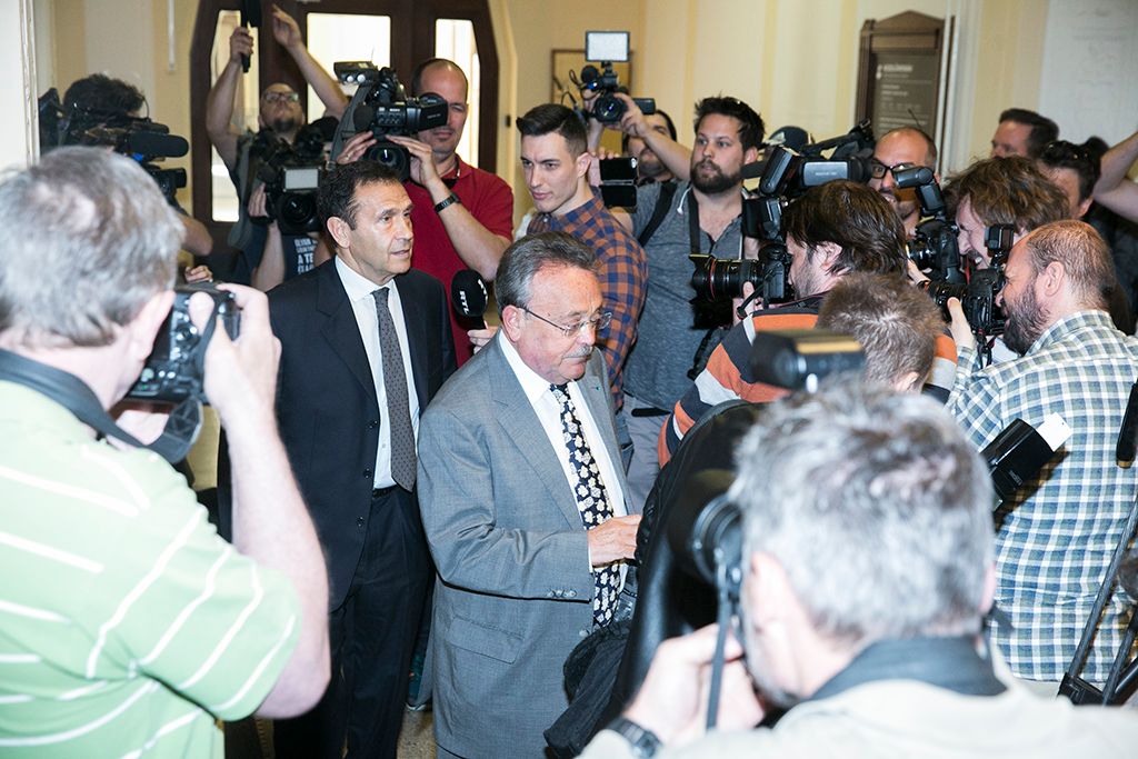 Gyárfás Tamás volt úszószövetségi elnök, médiavállalkozó tárgyalásán a Budai Központi Kerületi Bíróságon 2018. április 20-án. A bíróság lakhelyelhagyási tilalmat rendelt el a Fenyő János médiavállalkozó meggyilkolásának ügyében felbujtóként meggyanúsított Gyárfás ellen. Fotó: Horváth Péter Gyula
