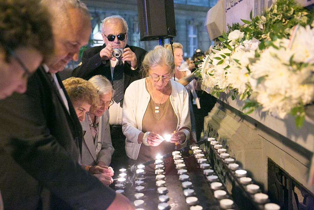 Emlékmenet a totalitárius diktatúrák áldozatainak európai emléknapján Budapesten 2016.080.23. Fotó: Horváth Péter Gyula