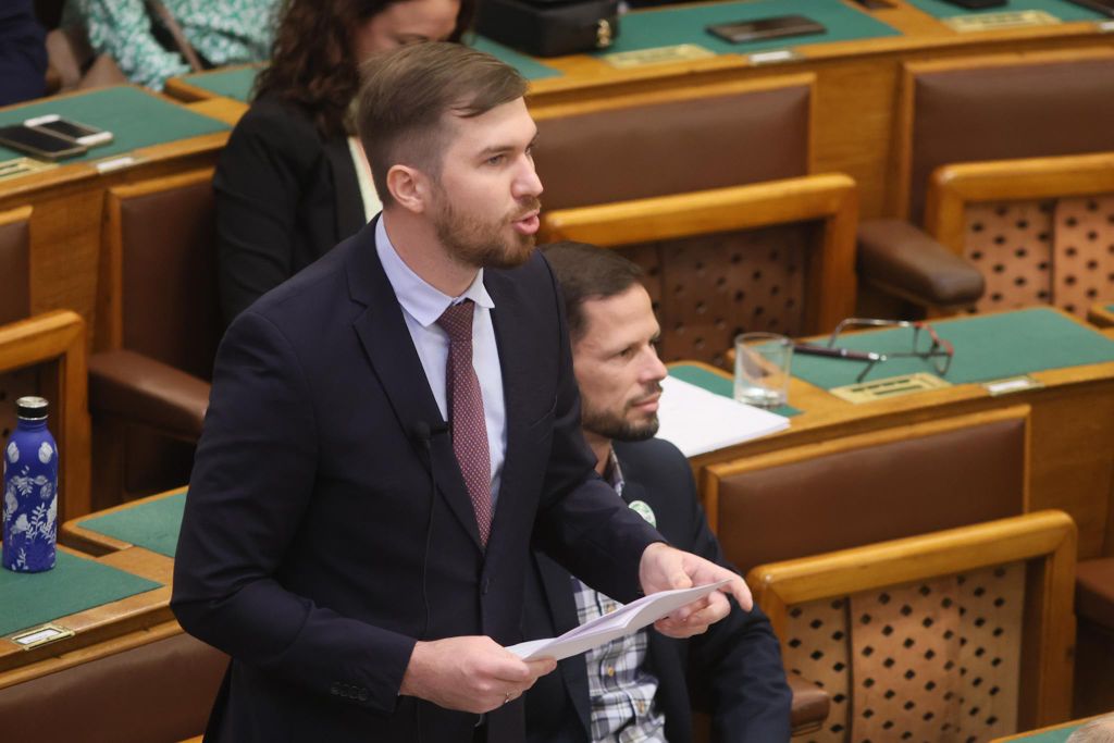 20230925 -- Parlament, plenáris ülés // fotó: Hatlaczki Balázs