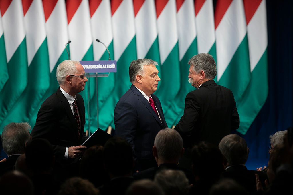 Évértékelő 24-HPGy