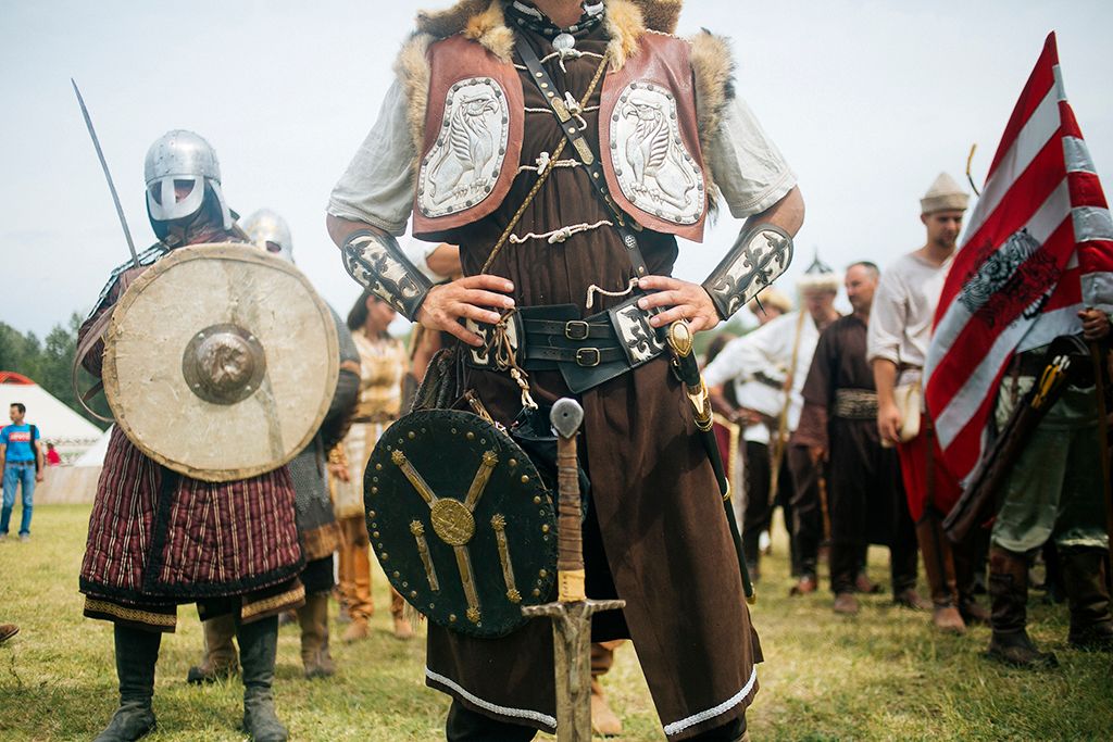 Magyar Törzsi Gyűlés ( Kurultáj ) Bugacon 2018. augusztus 10-én. Európa legnagyobb hagyományőrző rendezvényén csaknem négyszáz hagyományőrző csoport mutatkozik be augusztus 10-től 12-ig. Fotó: Horváth Péter Gyula