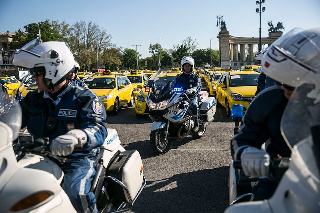 Taxis tüntetés 010-HPGY