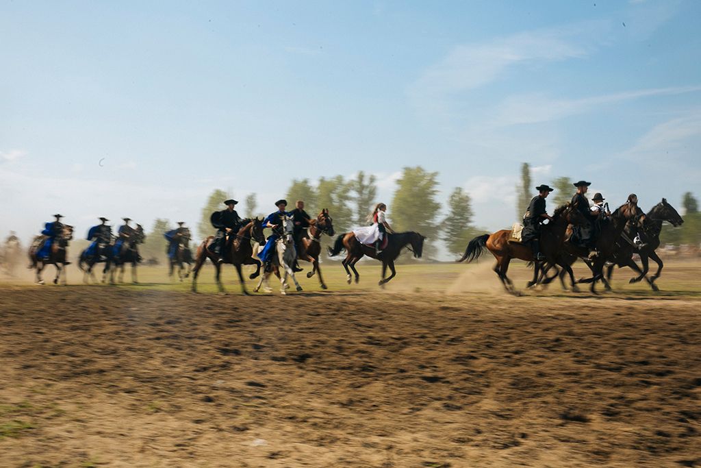 Magyar Törzsi Gyűlés ( Kurultáj ) Bugacon 2018. augusztus 10-én. Európa legnagyobb hagyományőrző rendezvényén csaknem négyszáz hagyományőrző csoport mutatkozik be augusztus 10-től 12-ig. Fotó: Horváth Péter Gyula