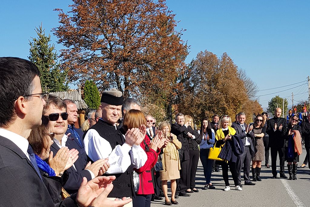 Tiszteletbeli Székely avatást tartottak az oklándi unitárius templomban