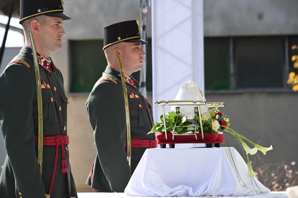 Wittner Mária temetése -- fotó -- Hatlaczki Balázs -- 02