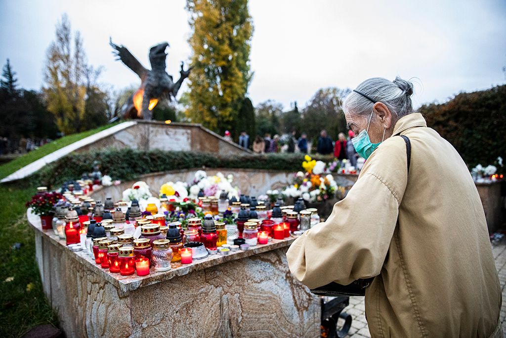 Mindenszentek, halottak napja - Farkasréti temető 17-HPGy