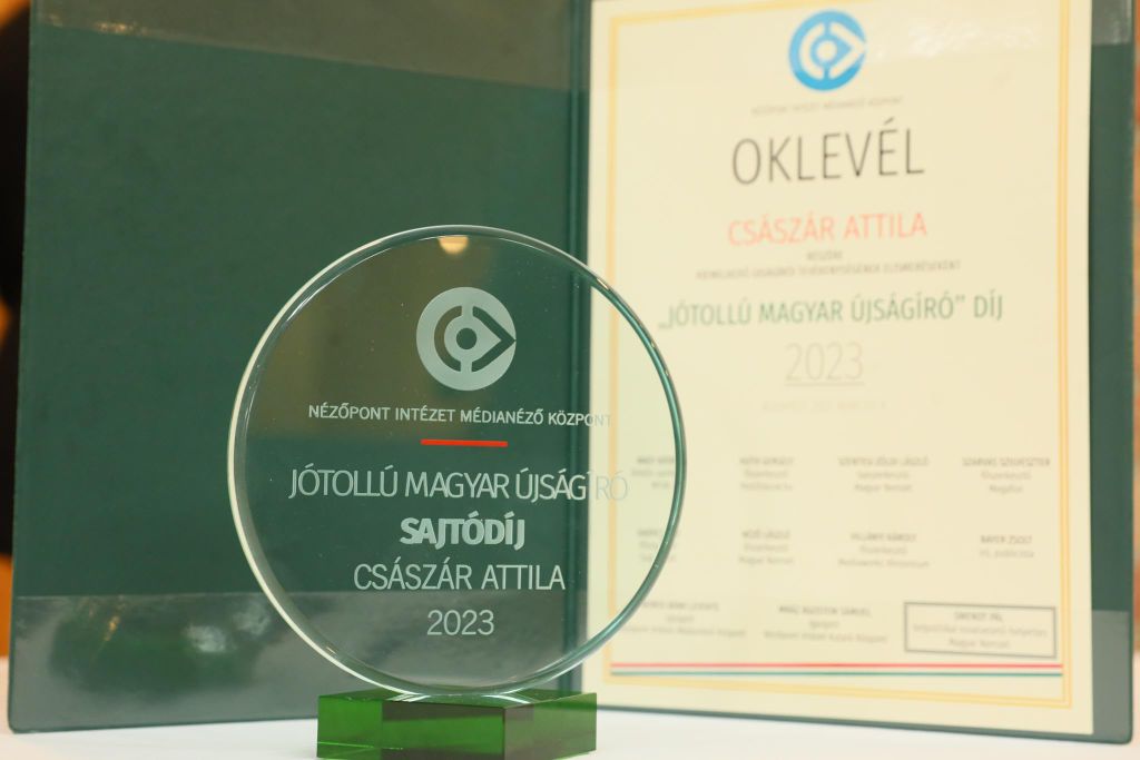 20230309 Budapest -- Császár Attila kapta a Jótollú Magyar