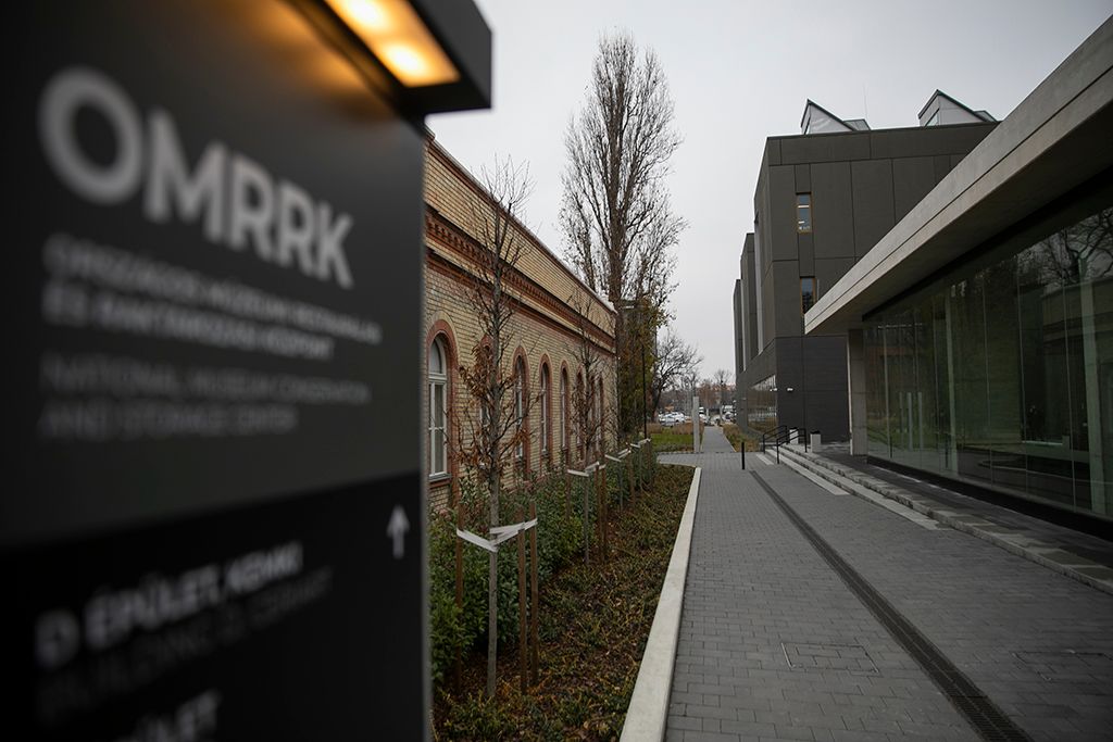 Országos Múzeumi Restaurálási és Raktározási Központ 1-HPGy
