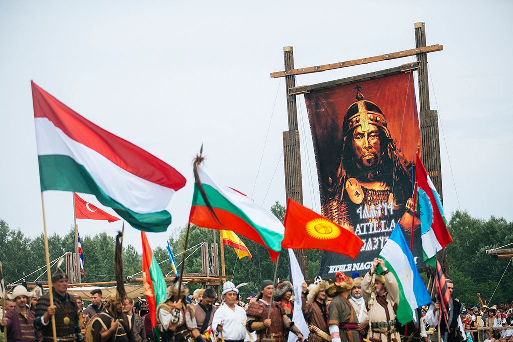 Magyar Törzsi Gyűlés ( Kurultáj ) Bugacon 2018. augusztus 10-én. Európa legnagyobb hagyományőrző rendezvényén csaknem négyszáz hagyományőrző csoport mutatkozik be augusztus 10-től 12-ig. Fotó: Horváth Péter Gyula
